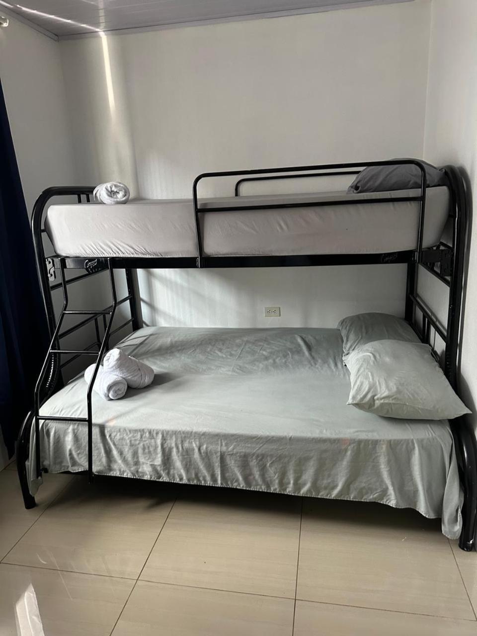 Apartamento Con Dos Habitaciones San Isidro De El General Ngoại thất bức ảnh